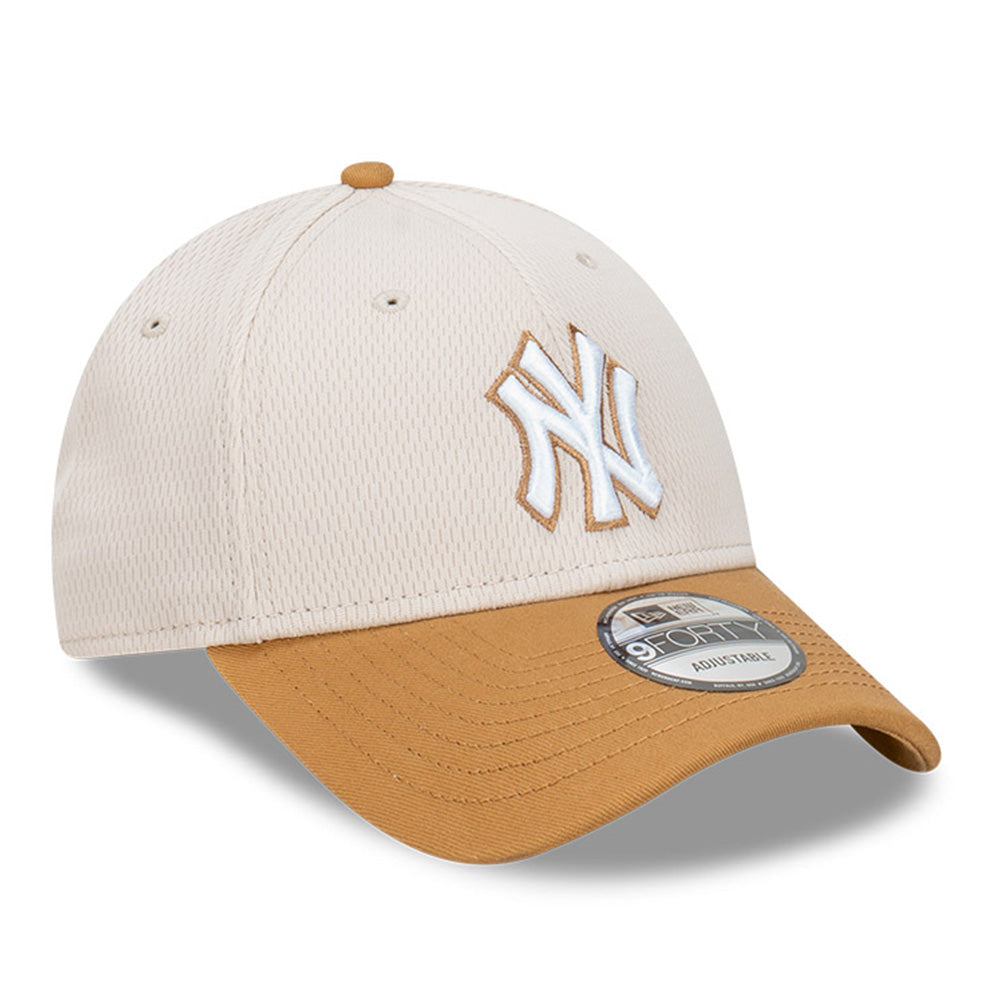 New Era New York Yankees MLB Dashmark 2-Tone Wheat Stone 9FORTY Adjustable Cap