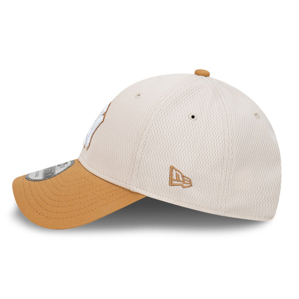 New Era New York Yankees MLB Dashmark 2-Tone Wheat Stone 9FORTY Adjustable Cap