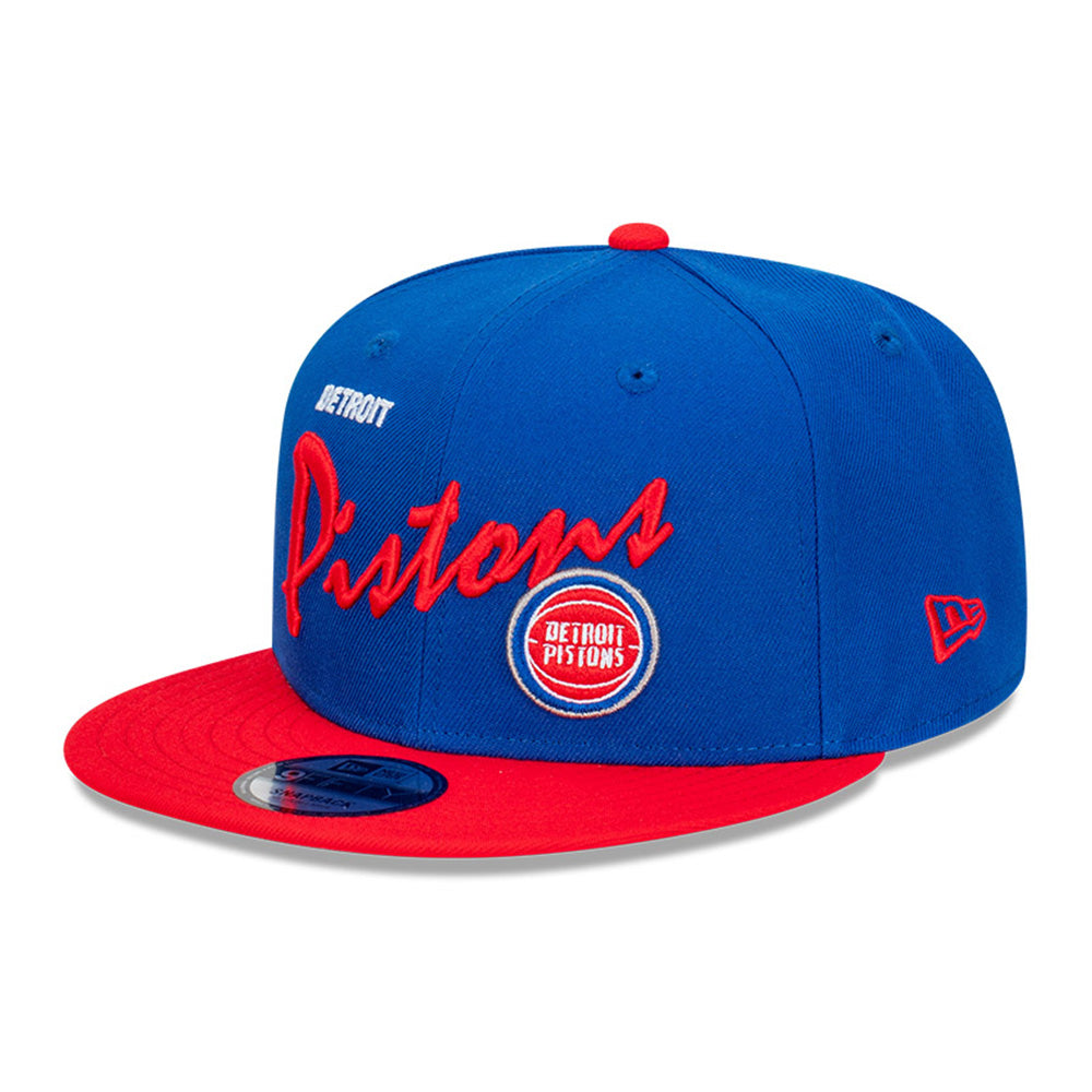 New Era Detroit Pistons NBA Vintage Script Majestic Blue 9FIFTY Snapback Cap