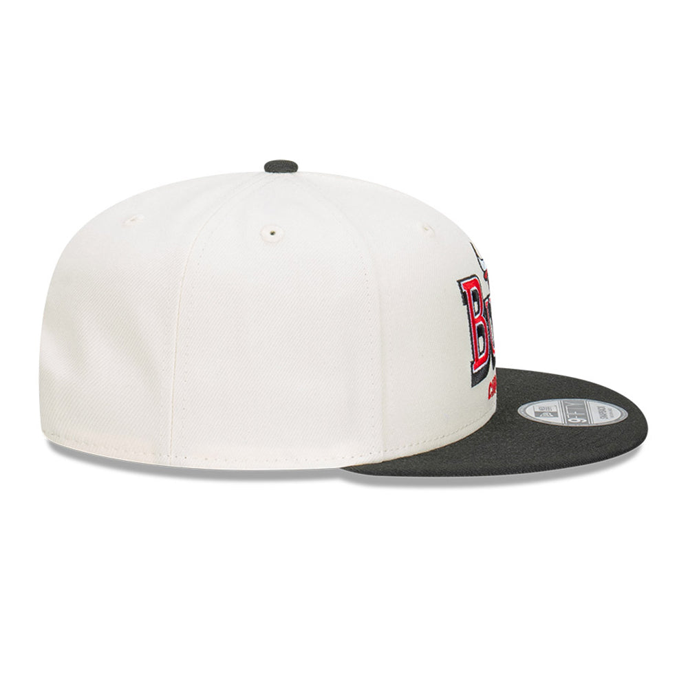 New Era Chicago Bulls NBA Stack Script Chrome White 9FIFTY Snapback Cap