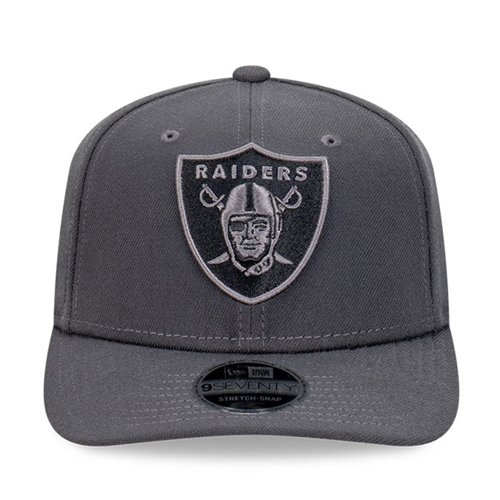 New Era Las Vegas Raiders NFL Carbon Steel Dark Grey 9SEVENTY Stretch Snapback Cap