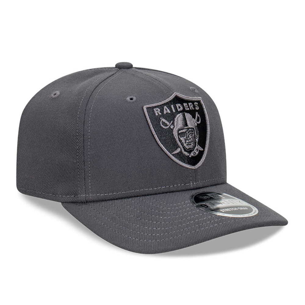 New Era Las Vegas Raiders NFL Carbon Steel Dark Grey 9SEVENTY Stretch Snapback Cap