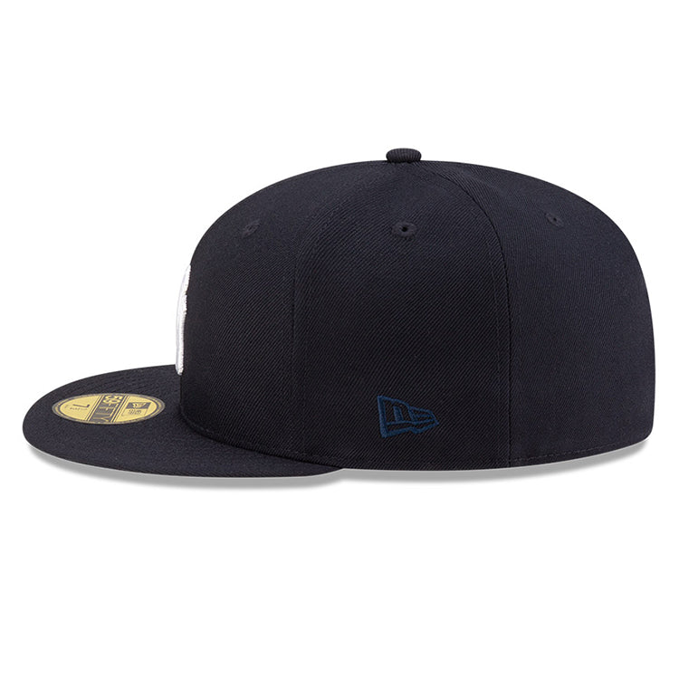 New Era OVO x MLB 2024 New York Yankees Navy 59FIFTY Fitted Cap (ONLINE EXCLUSIVE)