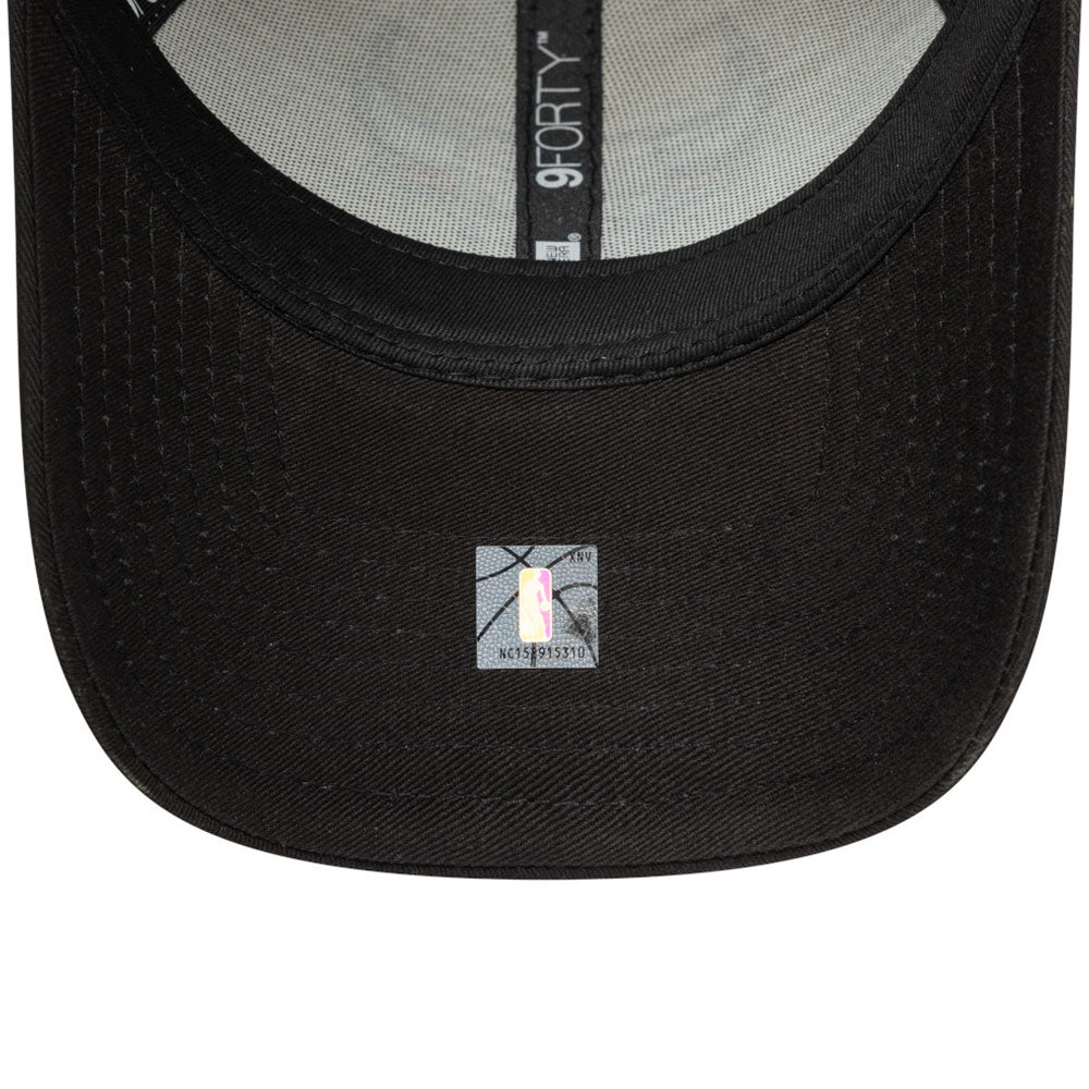 New Era Chicago Bulls Contrast Patch Stone OTC 9FORTY Adjustable Cap