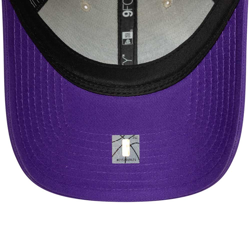 New Era Los Angeles Lakers Contrast Patch Stone OTC 9FORTY Adjustable Cap