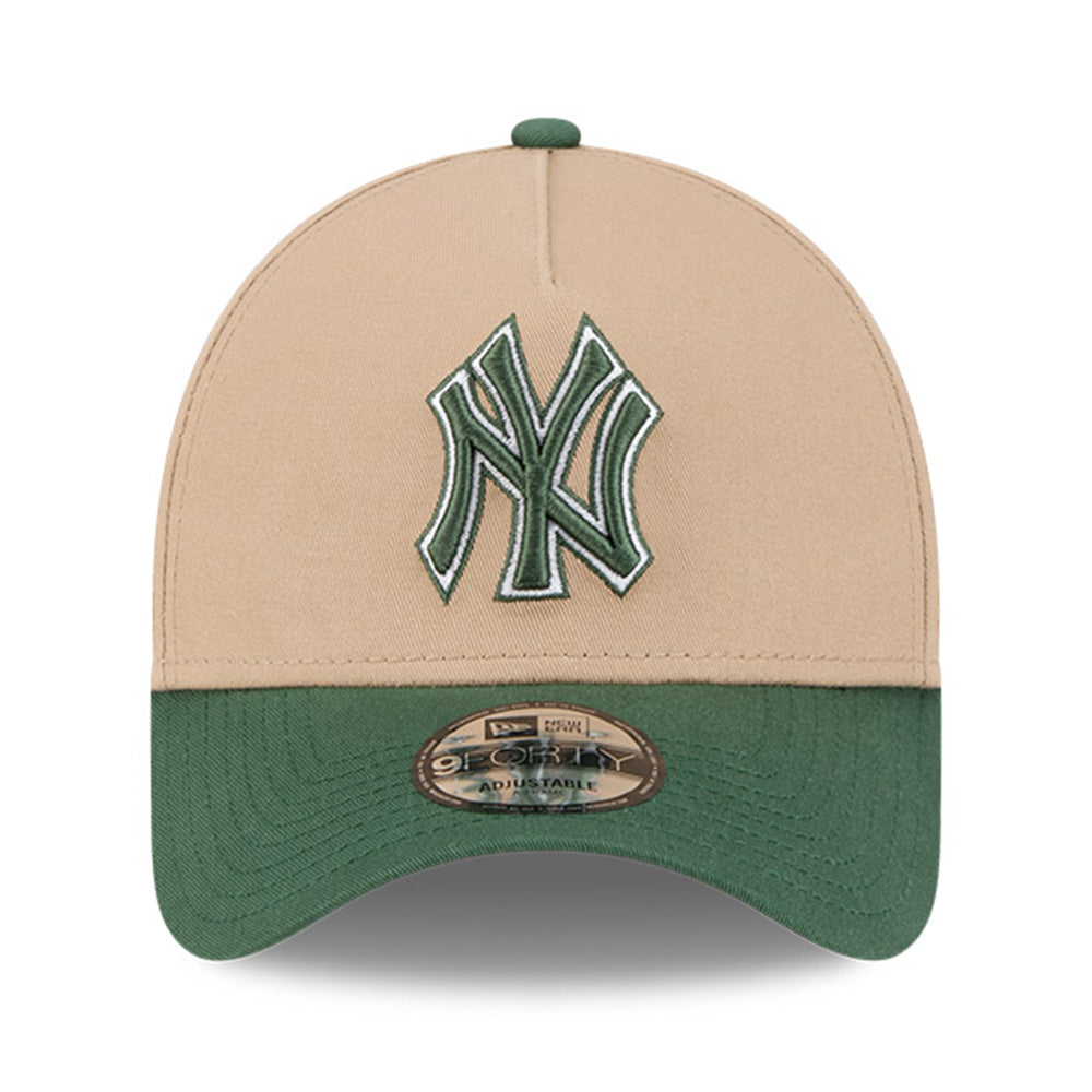 New Era New York Yankees NY Camel Two Tone Green 9FORTY A-Frame Adjustable Cap