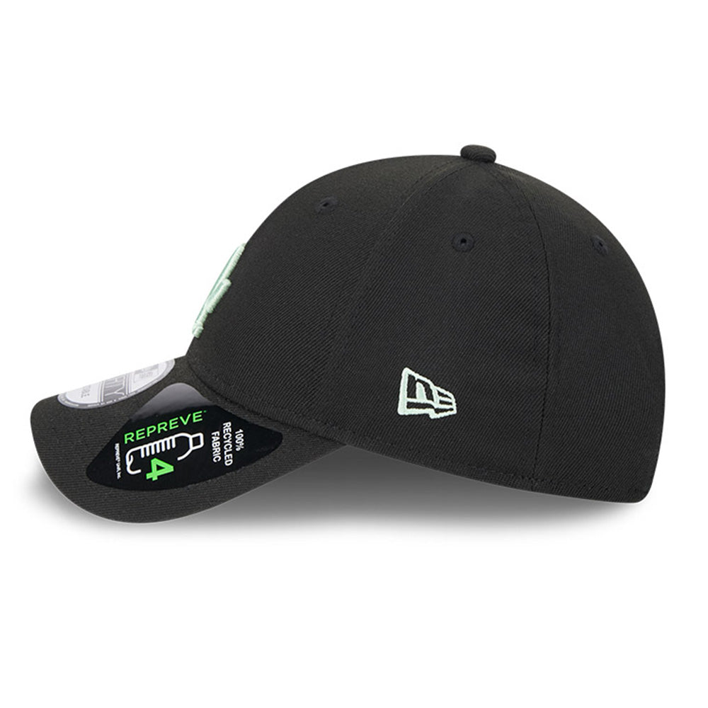 New Era Los Angeles Dodgers Peppermint Repreve® Black 9FORTY Snapback Cap