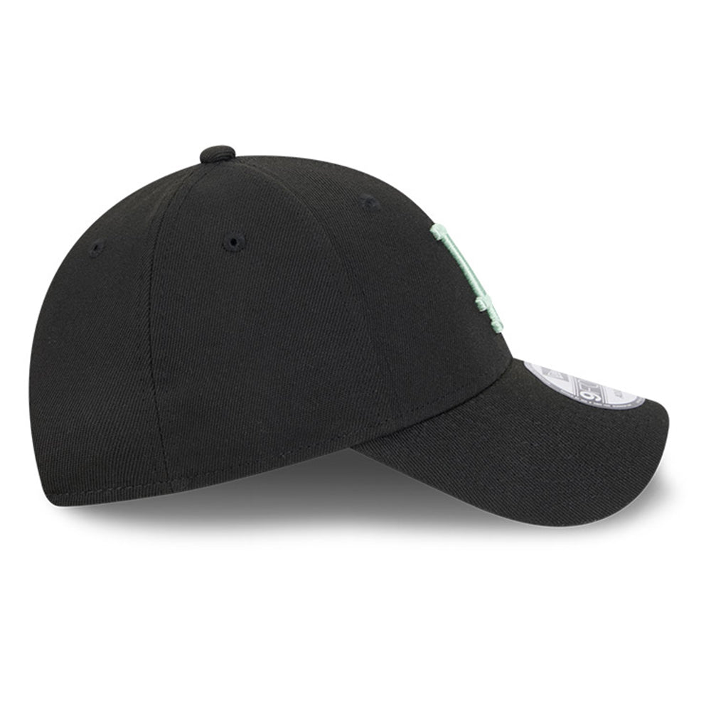 New Era Los Angeles Dodgers Peppermint Repreve® Black 9FORTY Snapback Cap