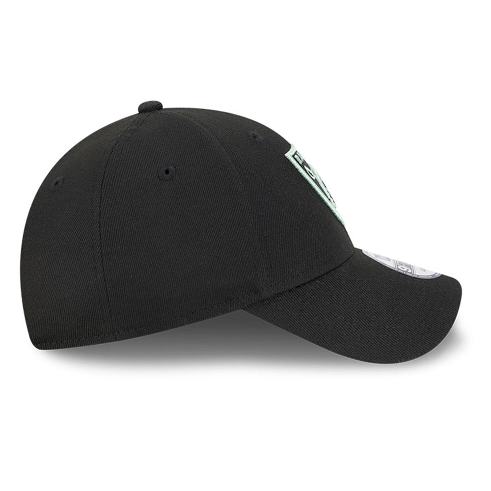 New Era Las Vegas Raiders Peppermint Repreve® Black 9FORTY Snapback Cap