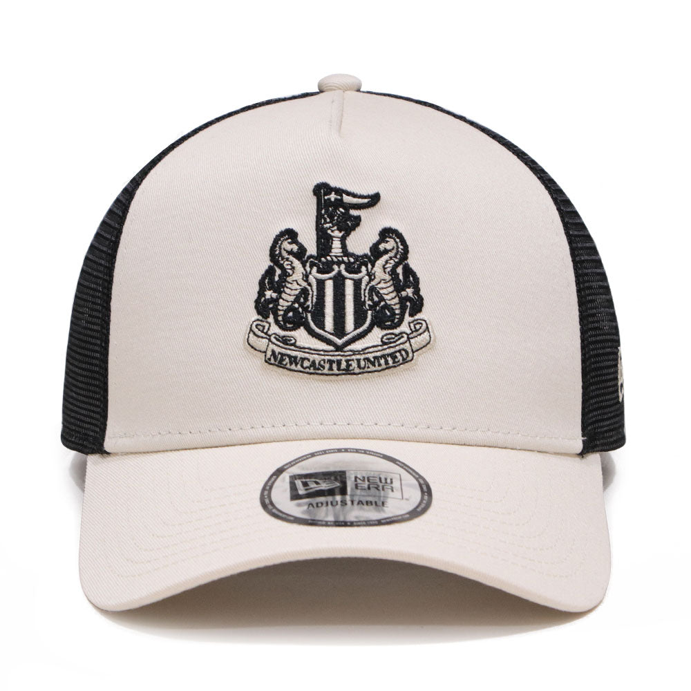 New Era Newcastle United FC Light Cream 9FORTY E-Frame Trucker Cap