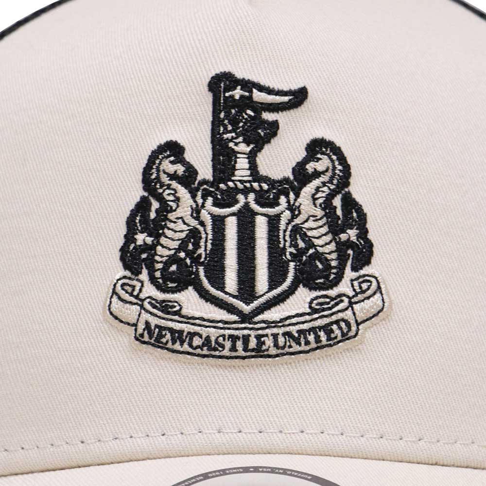 New Era Newcastle United FC Light Cream 9FORTY E-Frame Trucker Cap
