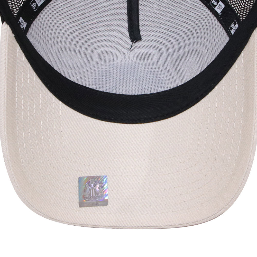 New Era Newcastle United FC Light Cream 9FORTY E-Frame Trucker Cap