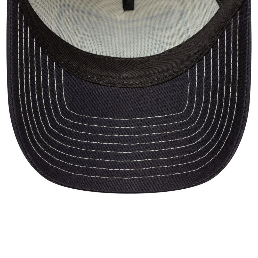 New Era Animal Patch Light Cream 9FORTY E-Frame Trucker Cap