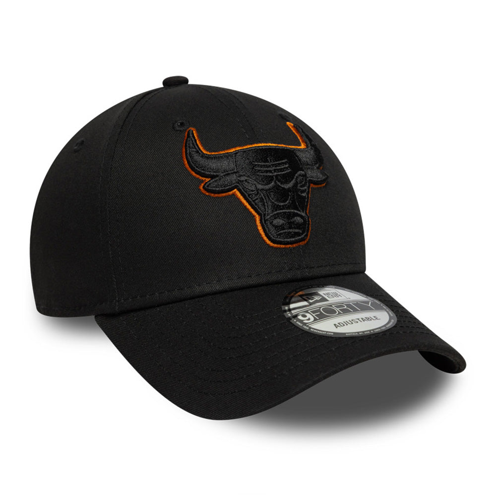 New Era Chicago Bulls Team Outline Black 9FORTY Adjustable Caps