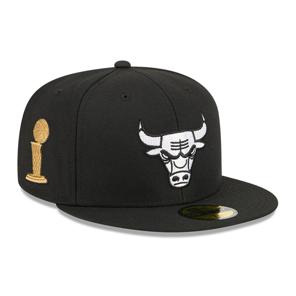 New Era Chicago Bulls Alpha Industries 26164 Black 59FIFTY Fitted Cap (ONLINE EXCLUSIVE)