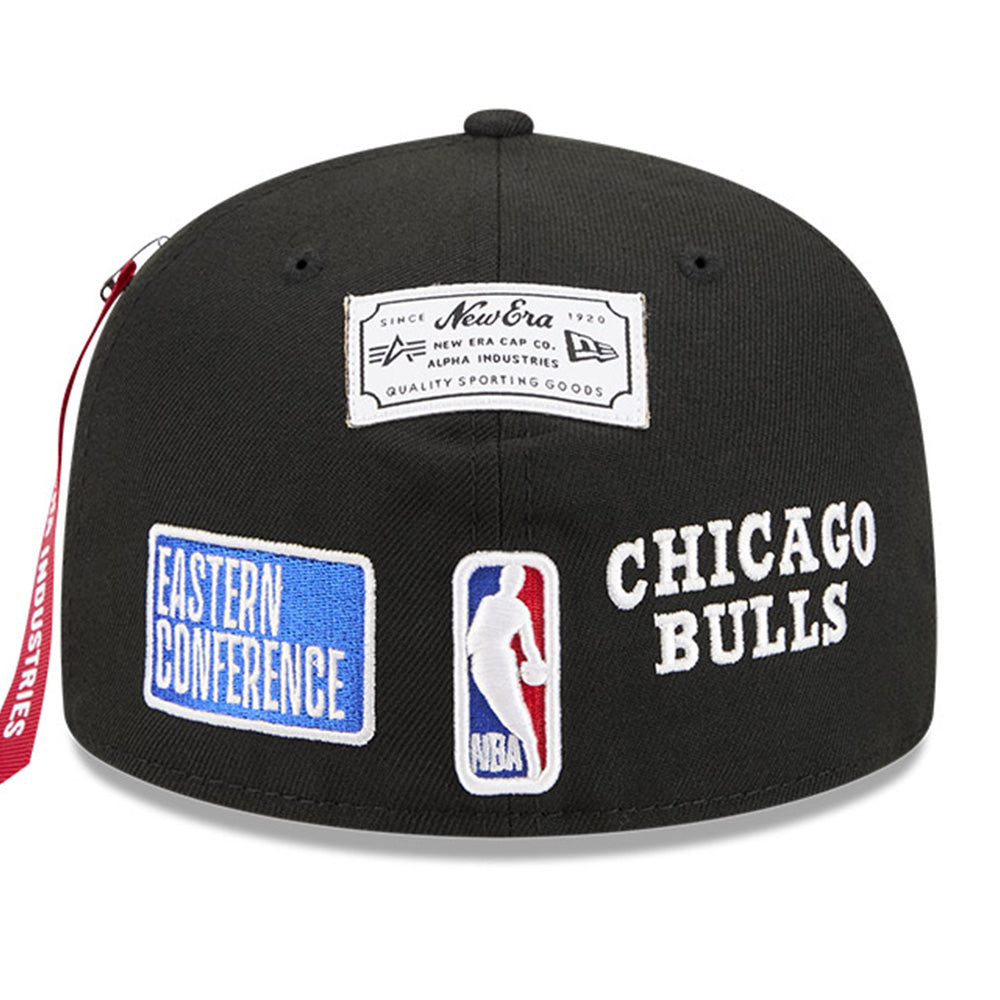 New Era Chicago Bulls Alpha Industries 26164 Black 59FIFTY Fitted Cap (ONLINE EXCLUSIVE)