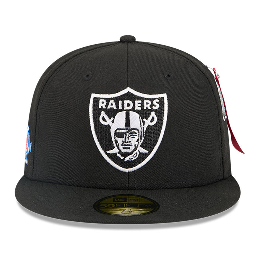 New Era Las Vegas Raiders Alpha Industries JKT2460 Black 59FIFTY Fitted Cap (ONLINE EXCLUSIVE)