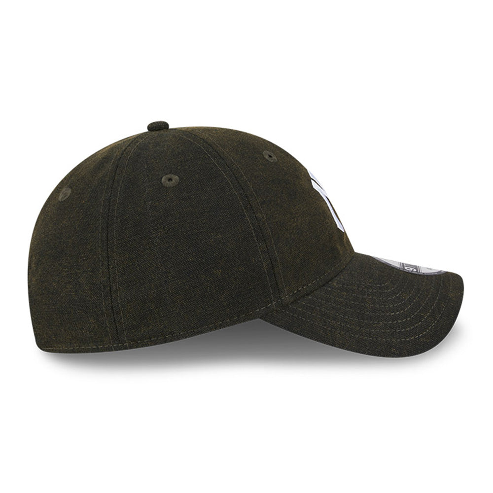 New Era New York Yankees Vintage Canvas Black 9TWENTY Adjustable Cap