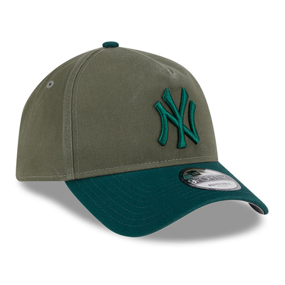 New Era New York Yankees Two Shade Wash Green 9FORTY A-Frame Adjustable Cap