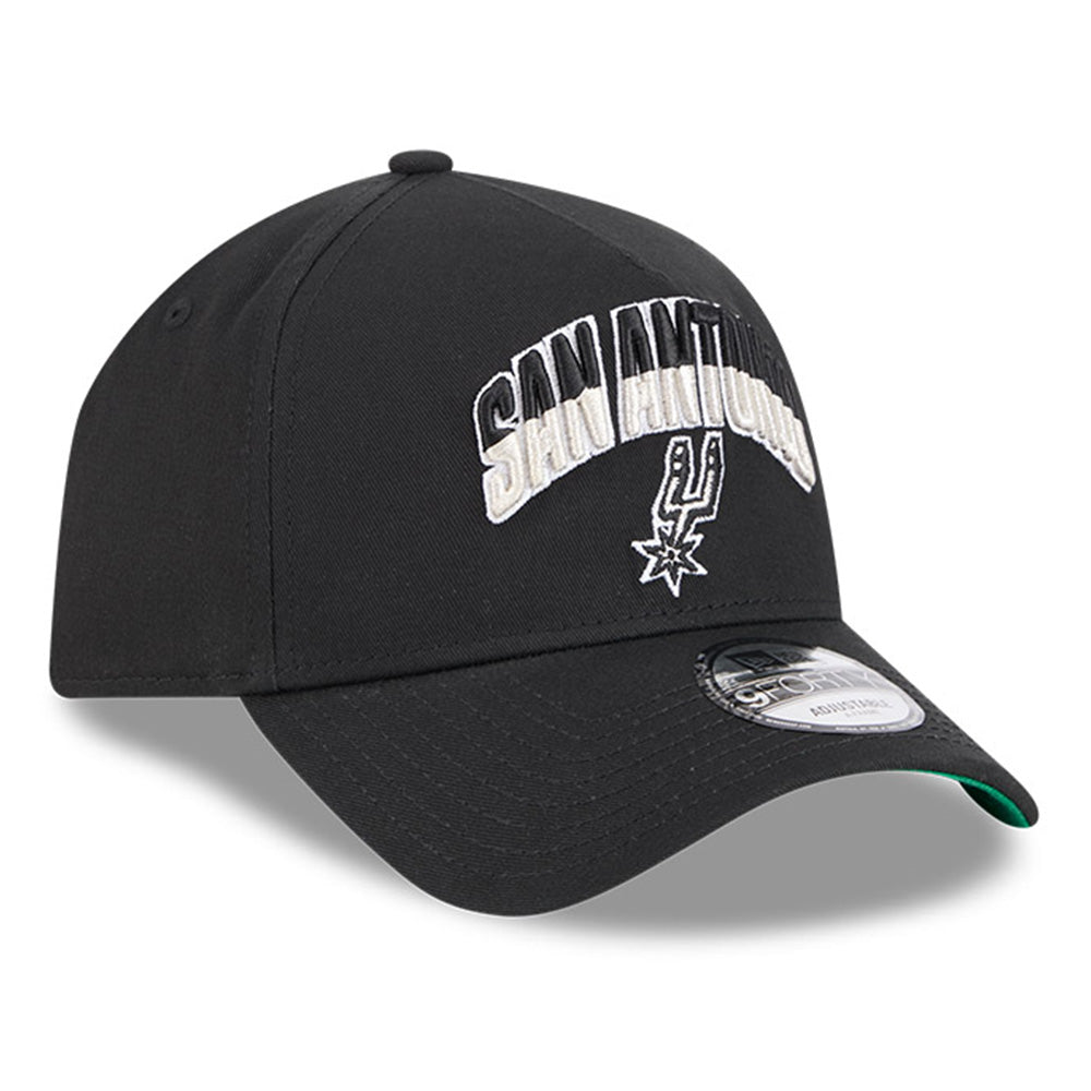 New Era San Antonio Spurs NBA Arch Black 9FORTY A-Frame Adjustable Cap