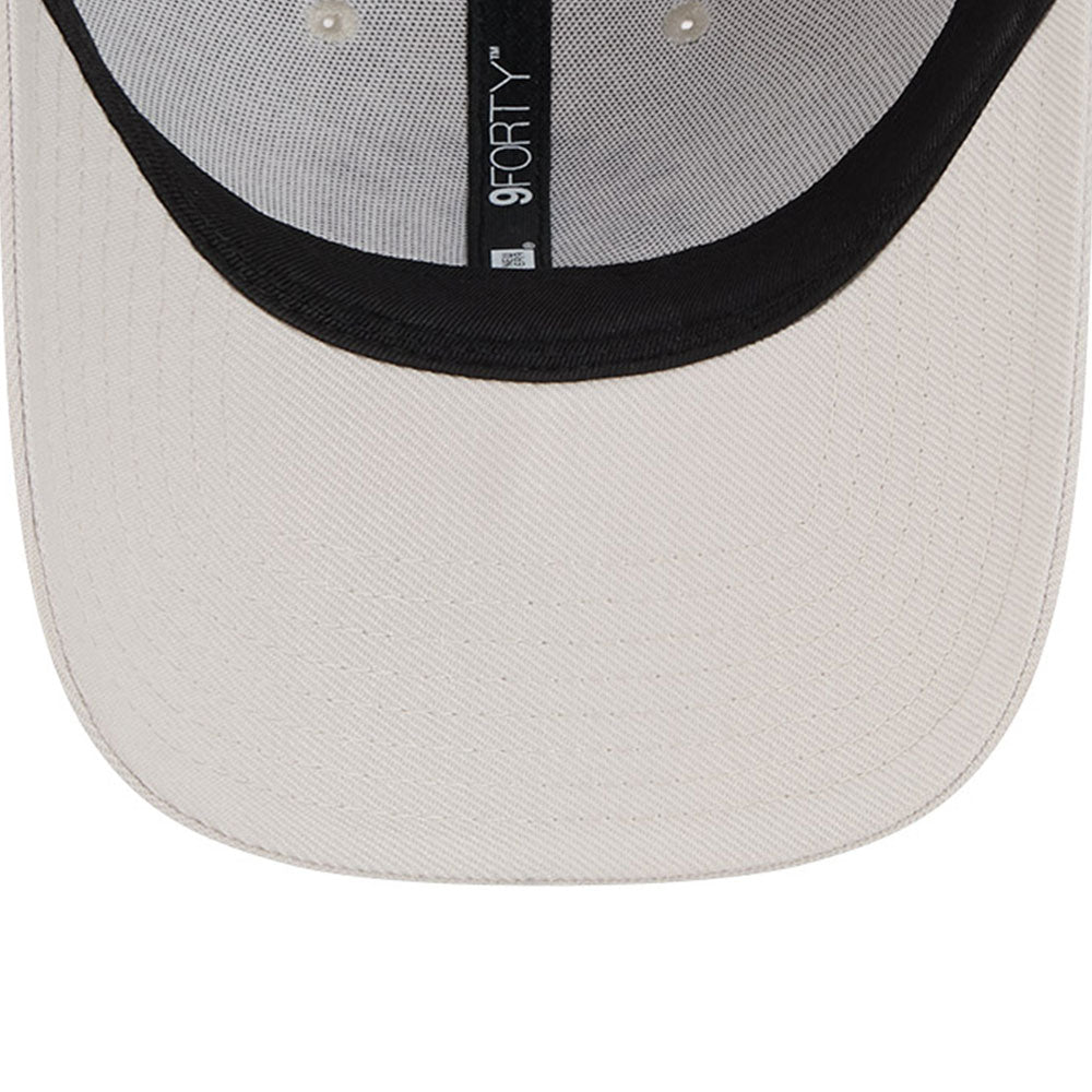 New Era New York Yankees Arch Stone 9FORTY Adjustable Cap