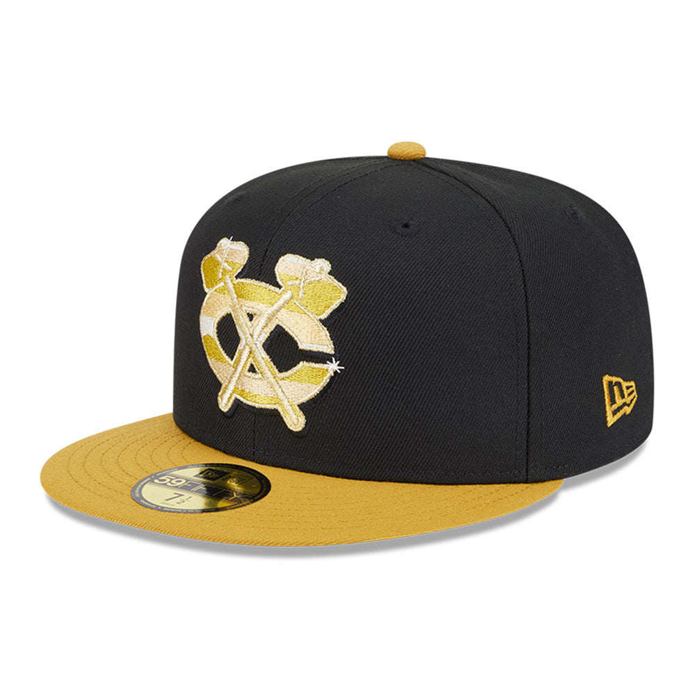 New Era Chicago Black Hawks Gold Logo NHL 2025 59FIFTY Day Black Gold 59FIFTY Fitted Cap