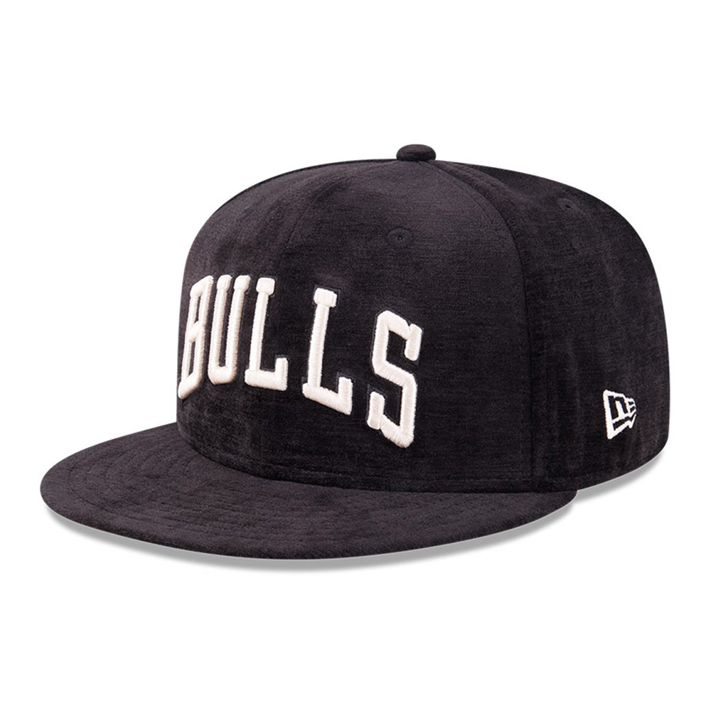 New Era Chicago Bulls Wordmark NBA 2025 59FIFTY Day Black 59FIFTY FItted Cap