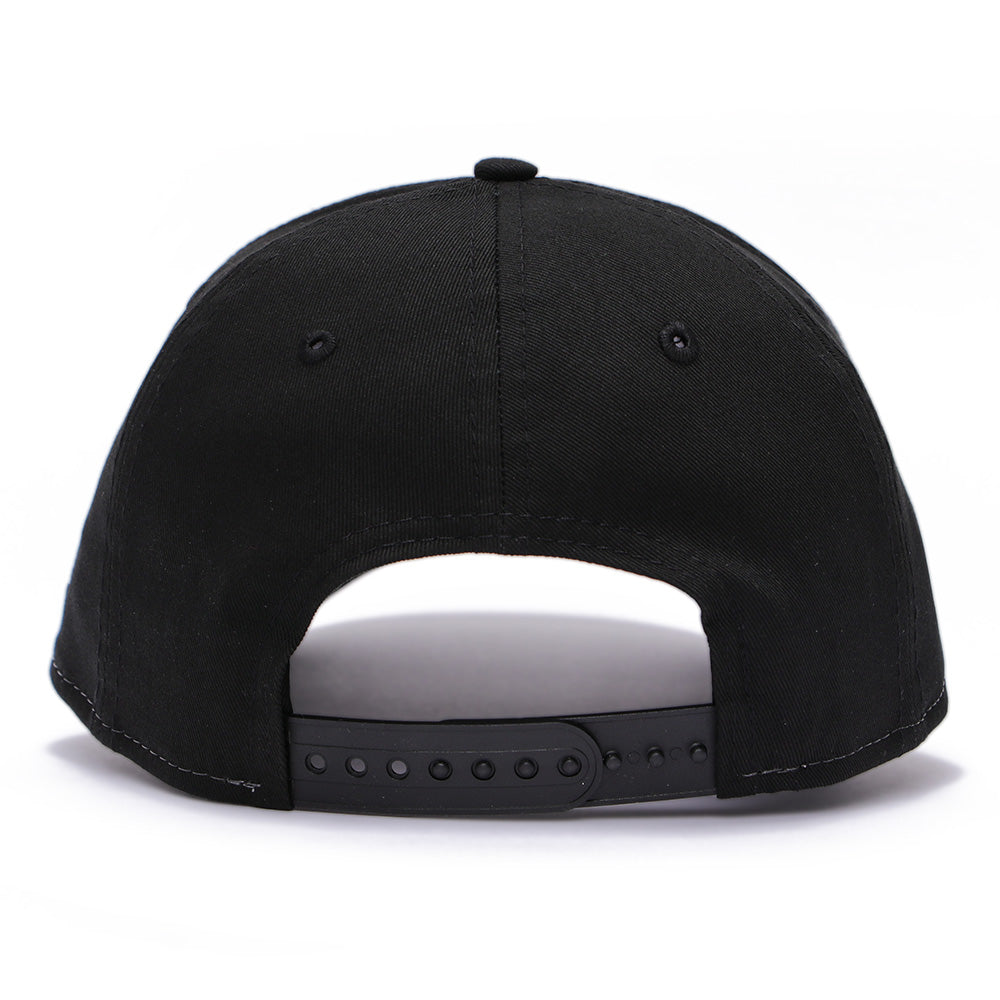 New Era UFC Ultimate Fighting Core White Black 9FORTY A-Frame Trucker Snapback Cap