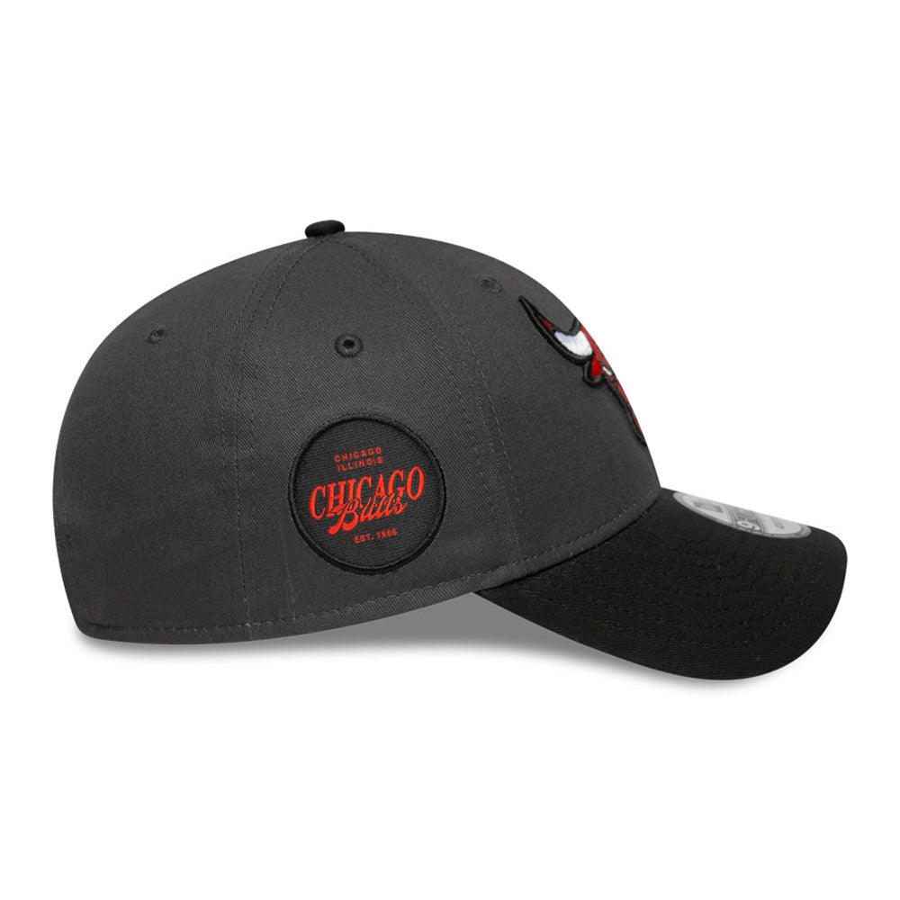 New Era Chicago Bulls Side Patch Steel Clouds 9FORTY Adjustable Cap