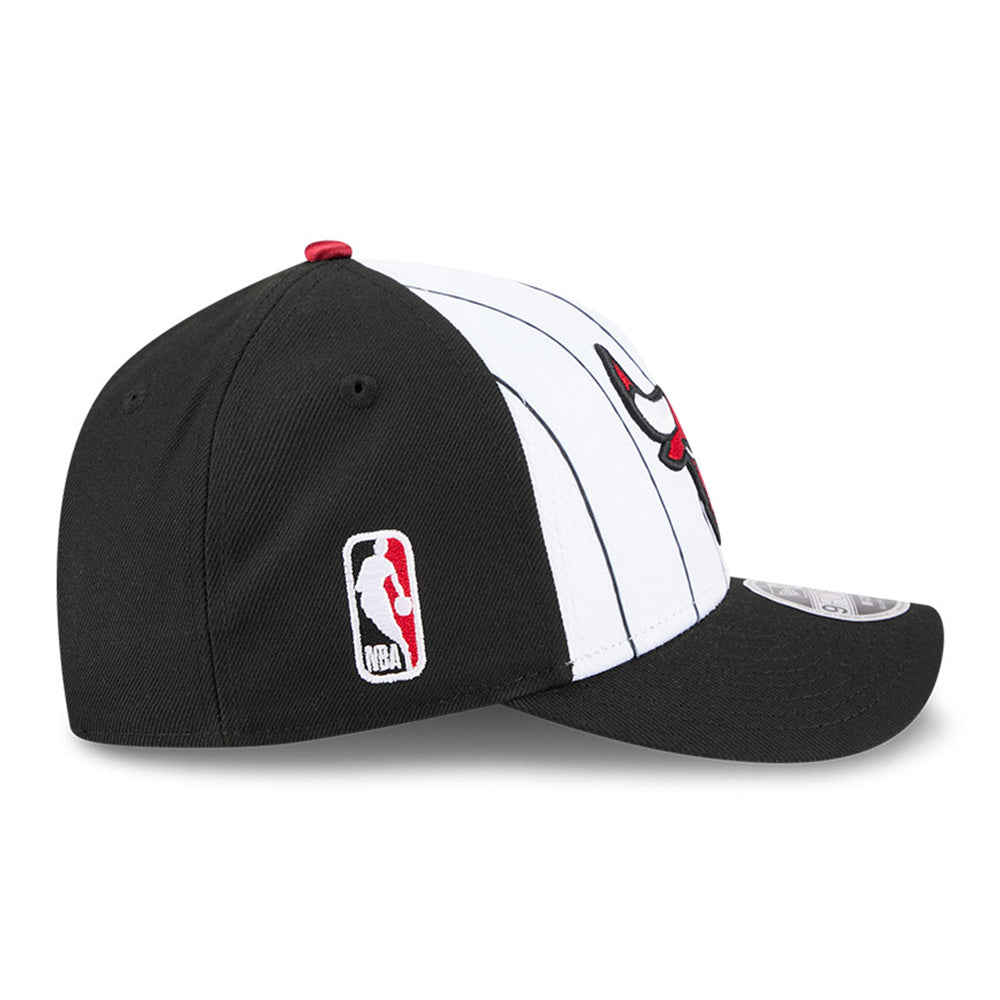 New Era Chicago Bulls Tip Off 2025 White Black 9FORTY M-Crown A-Frame Snapback Cap