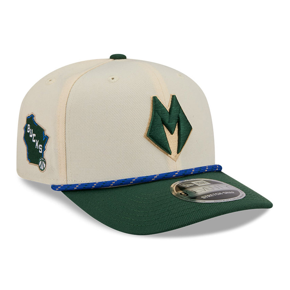 New Era Milwaukee Bucks 2025 City Edition Chrome White Dark Green 9SEVENTY Stretch Snapback Cap