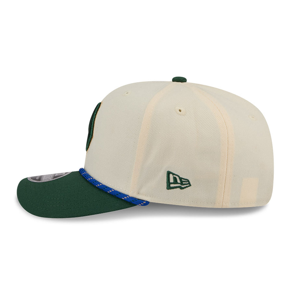 New Era Milwaukee Bucks 2025 City Edition Chrome White Dark Green 9SEVENTY Stretch Snapback Cap
