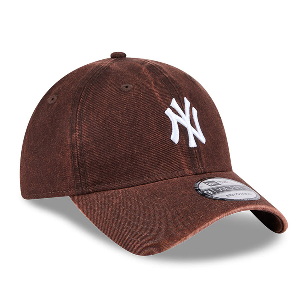 New Era New York Yankees Q425 Snow Wash Brown 9TWENTY Adjustable Cap