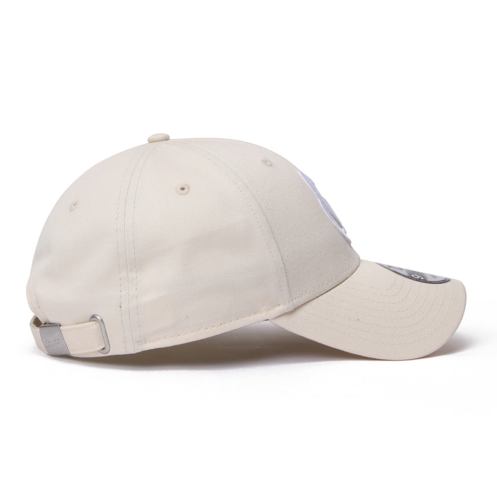 New Era Vespa Piaggio SP26 Light Beige 9FORTY Adjustable Cap