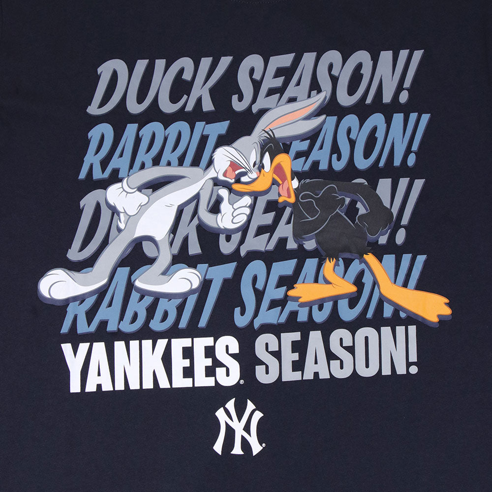 New Era x Looney Tunes New York Yankees Bugs Bunny And Daffy Duck Season Navy Short Sleeve T-Shirt