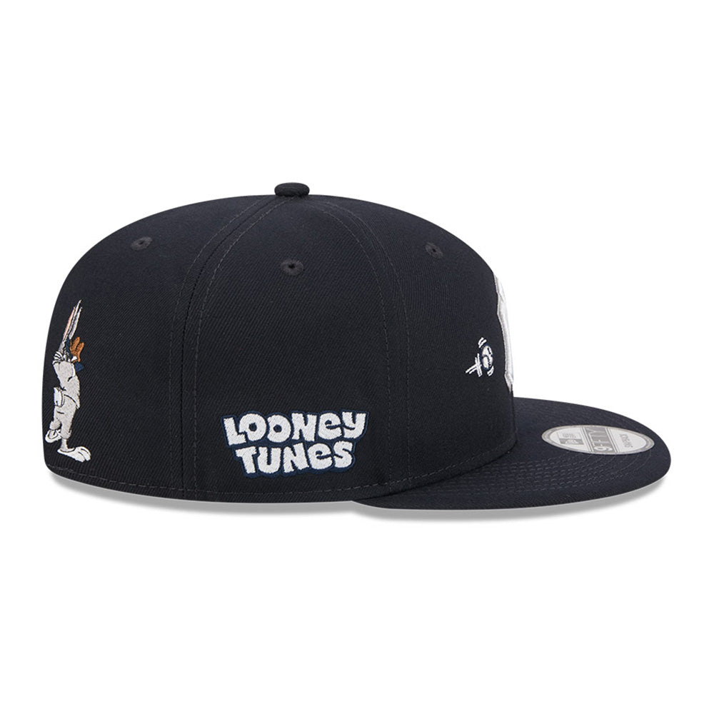 New Era x Looney Tunes New York Yankees Bugs Bunny Swing Navy 9FIFTY Snapback Cap