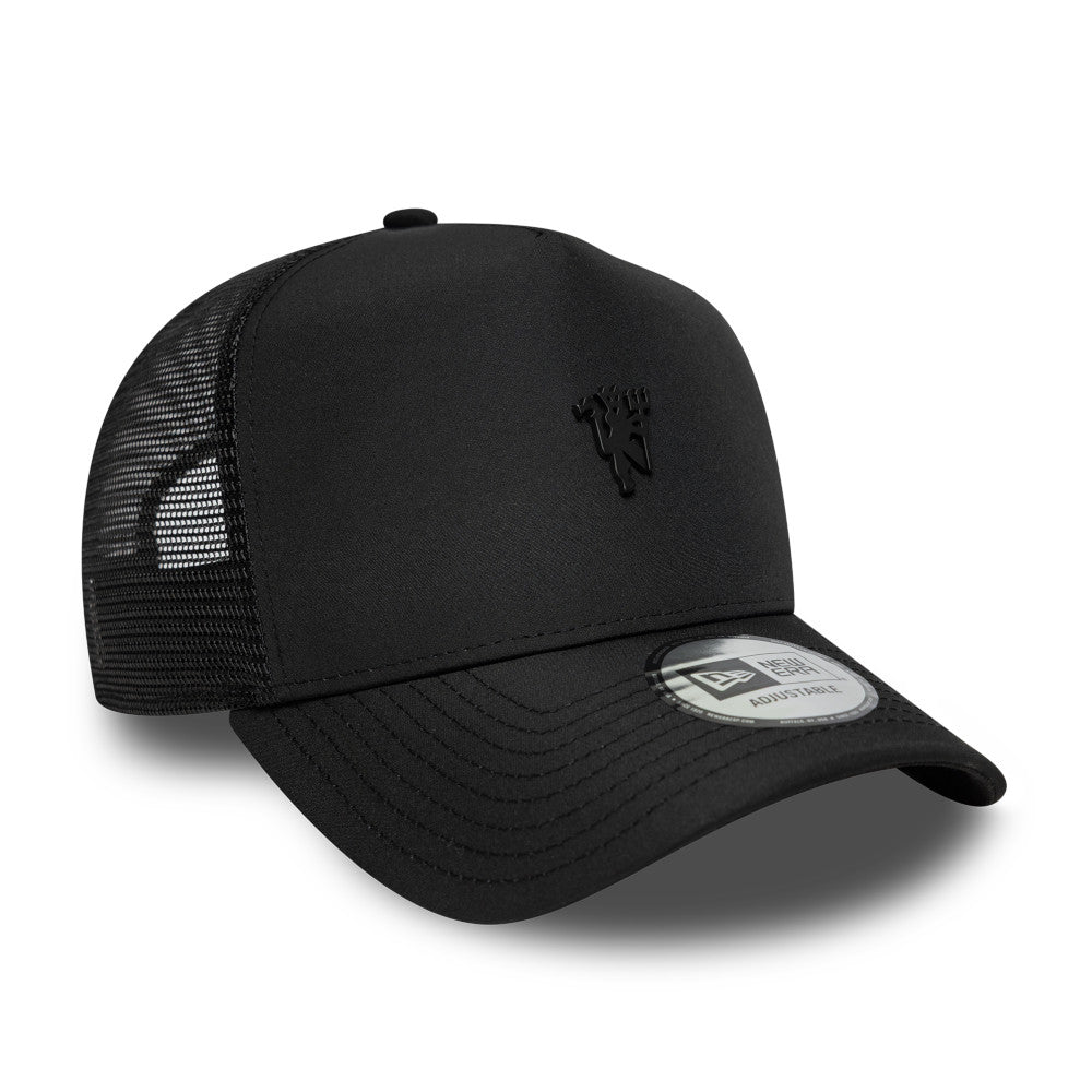 New Era Manchester United Football Metal Logo Black 9FORTY A-Frame Trucker Cap