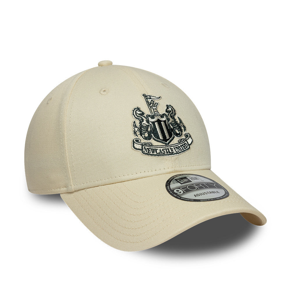 New Era Seasonal New Castle United Football Ivory 9FORTY Adjustable Cap