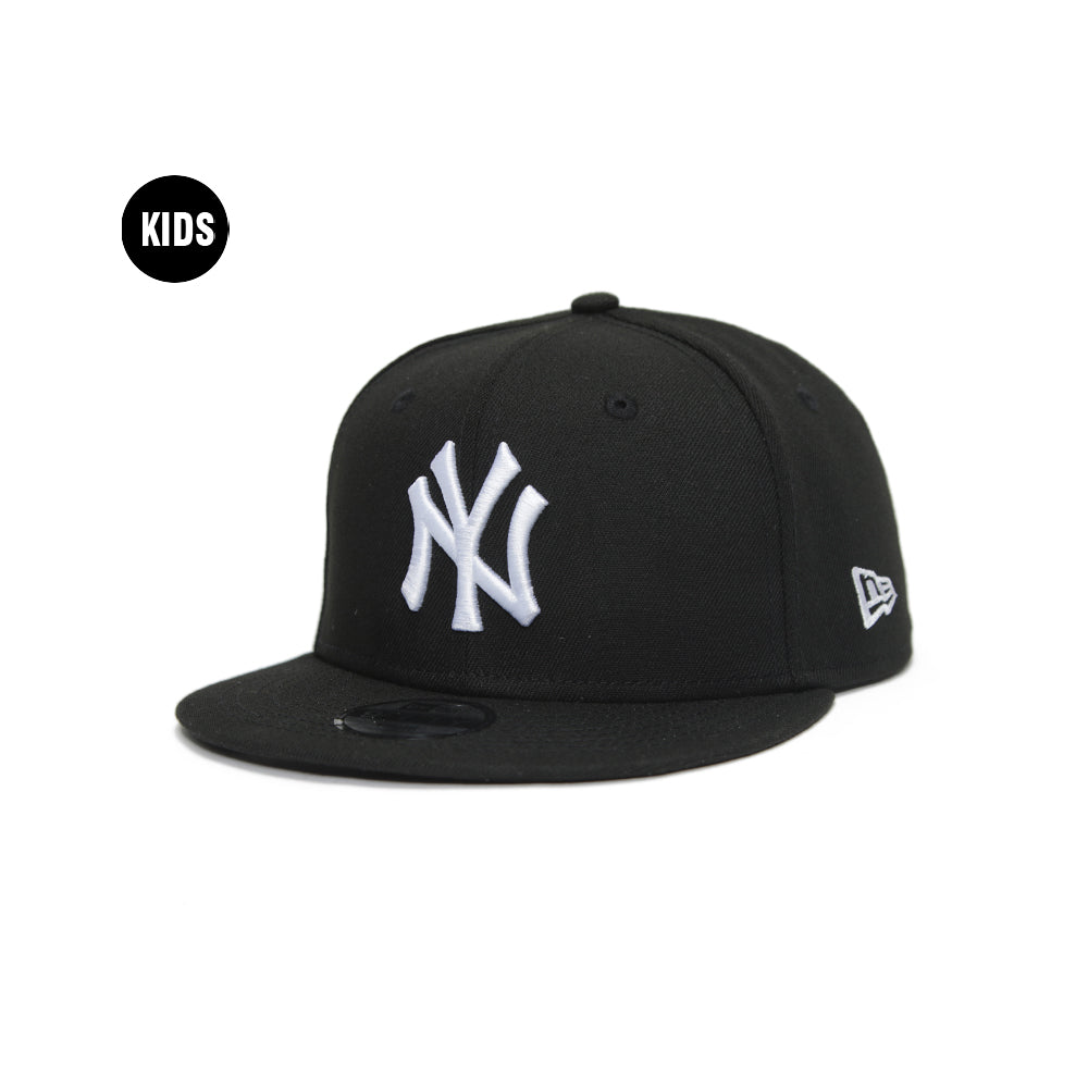 New York Yankees MLB Essential White on Black 9FIFTY Snapback Kids Cap