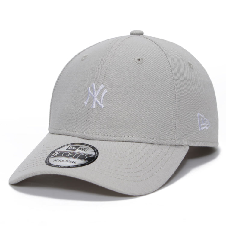 New York Yankees MLB Mini Logo Stone 9FORTY Snapback Adjustable Cap