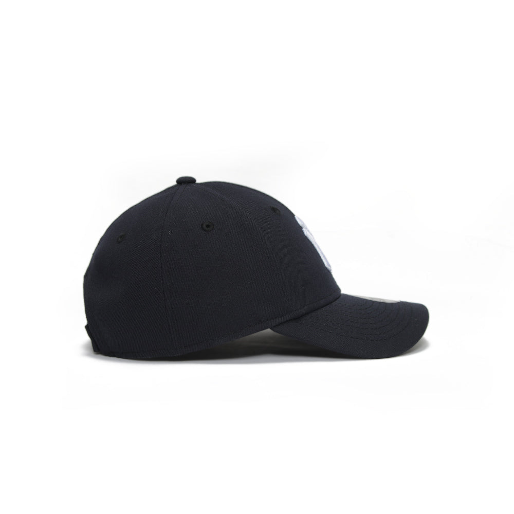 New York Yankees MLB Essential Navy 9FORTY Youth Adjustable Kids Cap