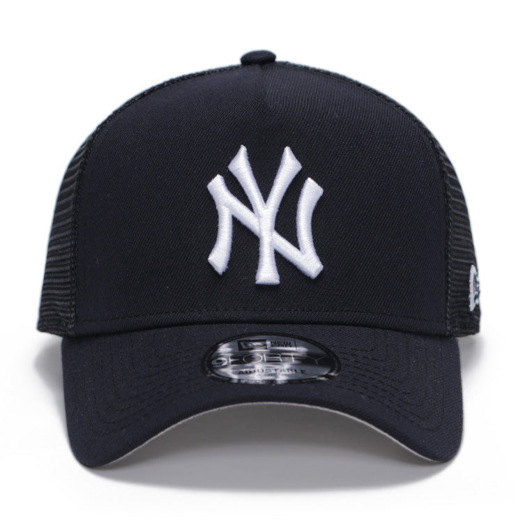 New York Yankees MLB Essential Navy 9FORTY A-Frame Trucker Cap