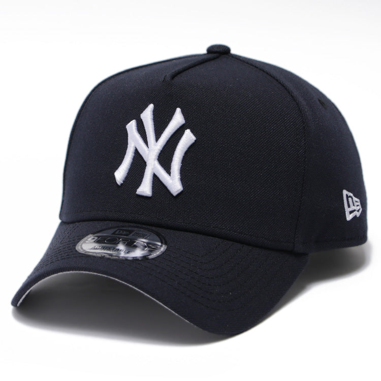 New York Yankees MLB Essential Navy 9FORTY A-Frame Snapback Cap