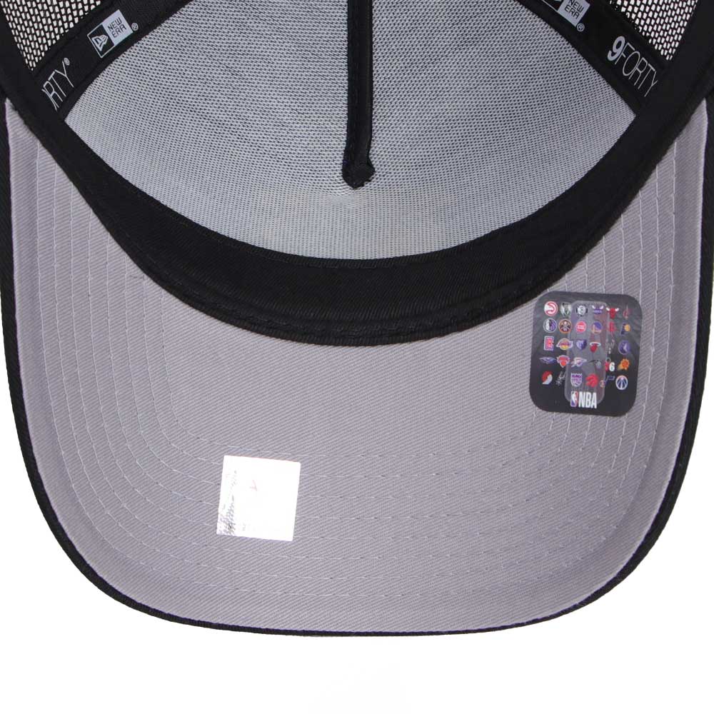 New Era Golden State Warriors Essentials Majestic Blue Black 9FORTY A-Frame Trucker Snapback Cap