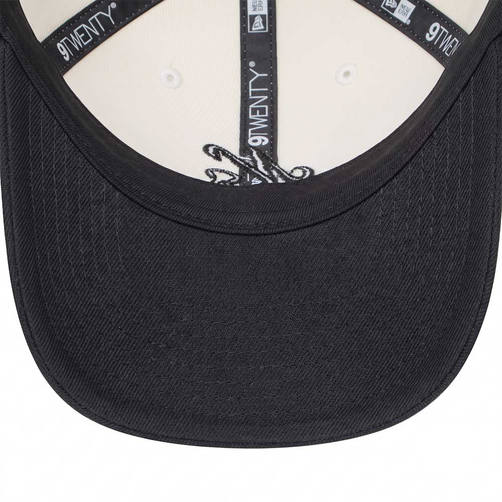 New Era NE Script Chrome Black 9TWENTY Adjustable Cap