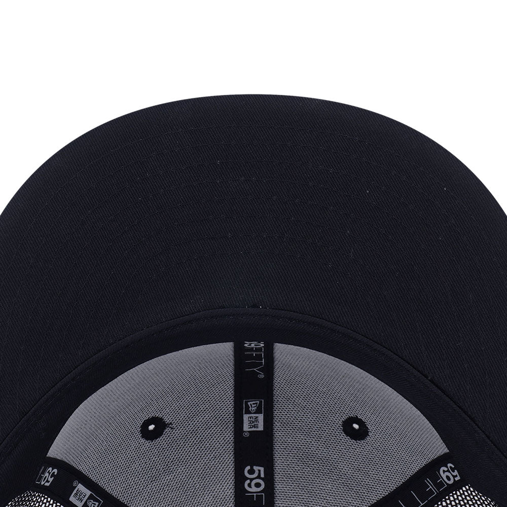 New Era New York Yankees Mesh Black White 59FIFTY Fitted Trucker Cap