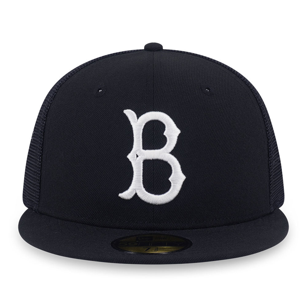 New Era Boston Red Sox Mesh Black White 59FIFTY Fitted Trucker Cap