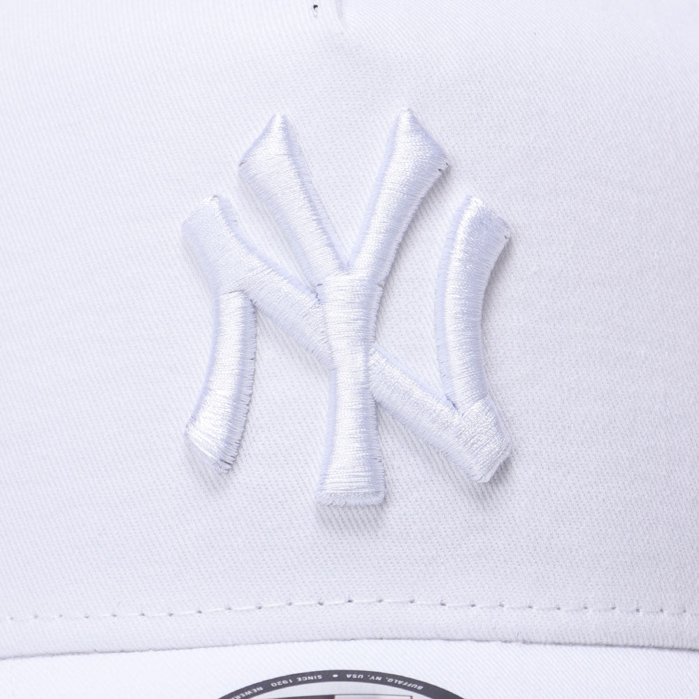 New Era New York Yankees Optic White 9FORTY A-Frame Snapback Cap