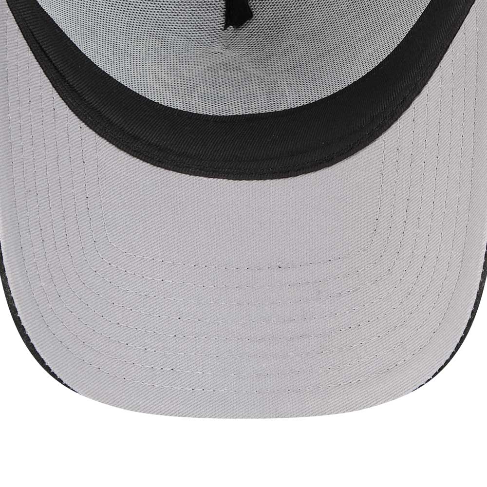 New Era Pittsburgh Pirates Upside Down Black 9FORTY A-Frame Trucker Cap