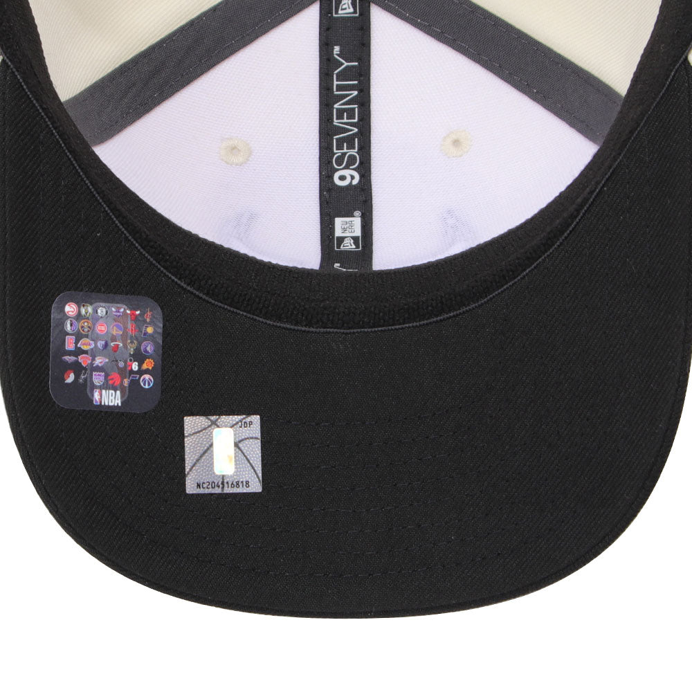 New Era Chicago Bulls GCP Chrome White Black Two Tone 9SEVENTY Stretch Snapback Cap